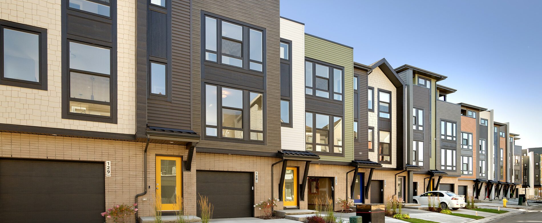 Pivot Townhomes - Pre-Construction Condo in Edmonton